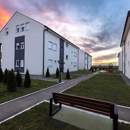 Oaza Apartmani Jakovo Venera Buitenkant foto