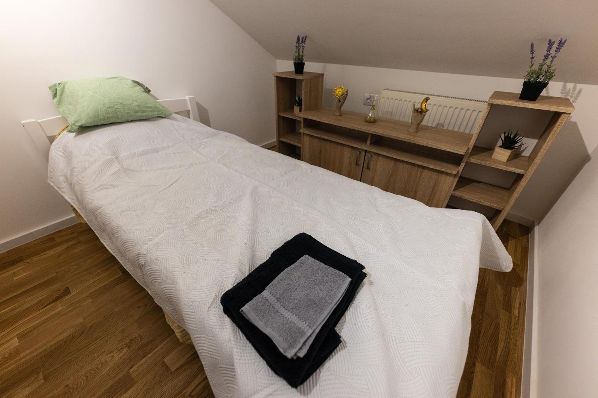 Oaza Apartmani Jakovo Venera Buitenkant foto