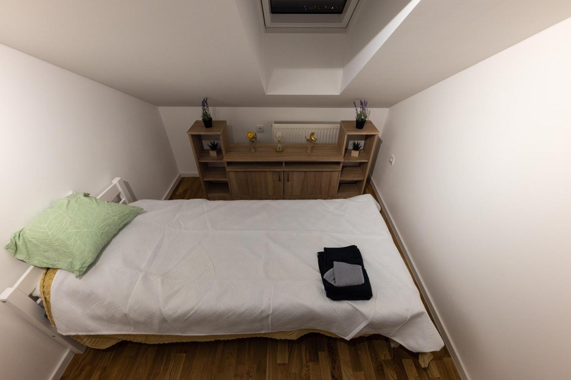 Oaza Apartmani Jakovo Venera Buitenkant foto